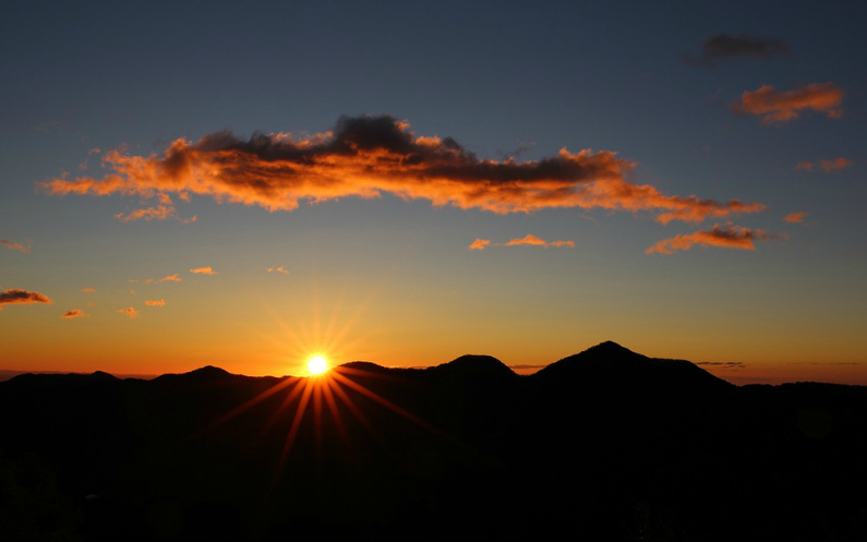 周りの人が人生の晩年を迎える時、わたしたちは何ができるでしょうか