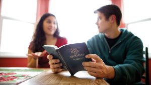 聖書だけじゃ足りない?モルモン書で幸せになる