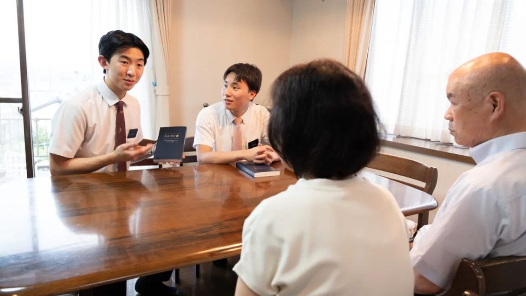 末日聖徒はモルモン書を聖典としていると勘違いされるが、聖書も神聖な書物として信じその言葉を学んでいる