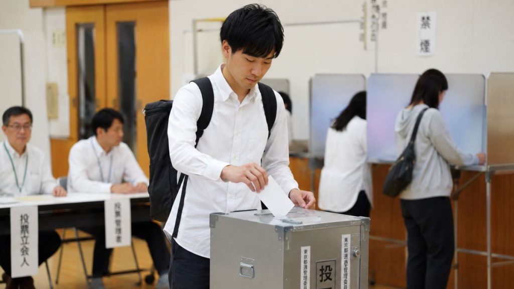 教会員は自分の国に忠誠を尽くす義務があり、同時にすべての国民の自由と権利を確保する政府を築くために働くべきであるという原則がある。